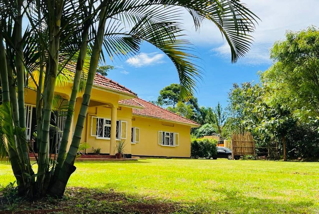 Bed and Breakfast Buutu Nest Jinja Exterior foto