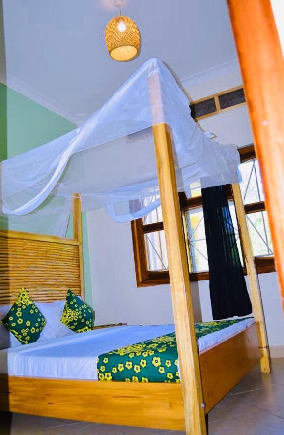 Bed and Breakfast Buutu Nest Jinja Exterior foto